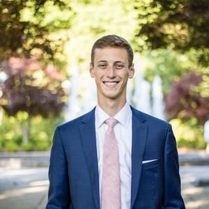 Meet your Posher, Jonathan